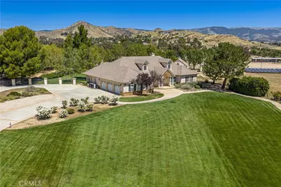33202 Drill Road, Agua Dulce, CA 91390 - Photo 2