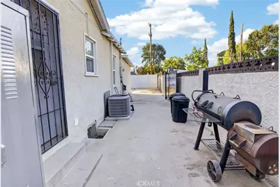 19335 Roscoe Boulevard, Northridge, CA 91324 - Photo 32