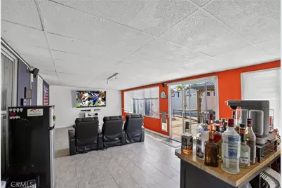 19335 Roscoe Boulevard, Northridge, CA 91324 - Photo 22