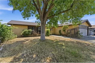9237 Butternut, Bakersfield, CA 93306 - Photo 2