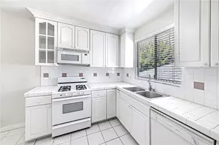 2345 Montrose Ave, Montrose, CA 91020 - Photo 8