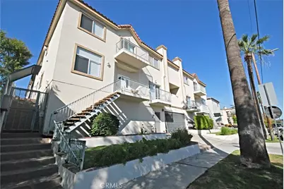 2345 Montrose Avenue #2, Montrose, CA 91020 - Photo 2