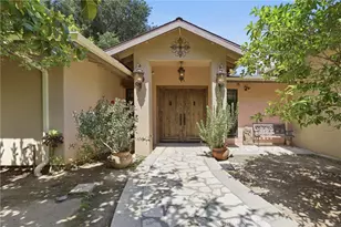 4908 Calvin Ave, Tarzana, CA 91356 - Photo 4
