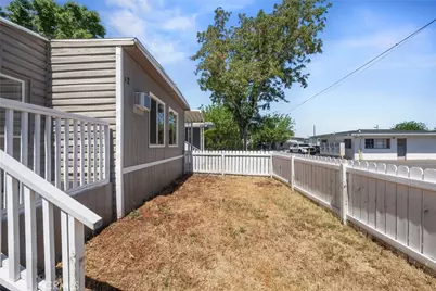 3157 E Ave I #B2, Lancaster, CA 93535 - Photo 4