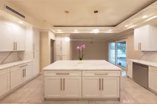 22201 Schoolcraft, Canoga Park, CA 91303 - Photo 18