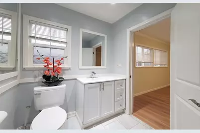 22201 Schoolcraft, Canoga Park, CA 91303 - Photo 12