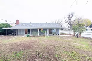 22201 Schoolcraft, Canoga Park, CA 91303 - Photo 36