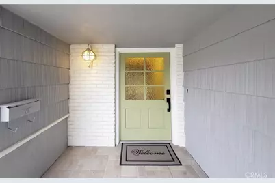 22201 Schoolcraft, Canoga Park, CA 91303 - Photo 6