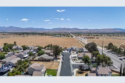 38617 Palms, Palmdale, CA 93552 - Photo 24