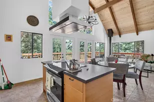 1523 Lassen Way, Pine Mountain Club, CA 93222 - Photo 12