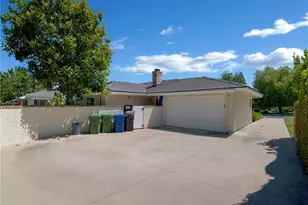 19143 Marilla, Northridge, CA 91324 - Photo 52