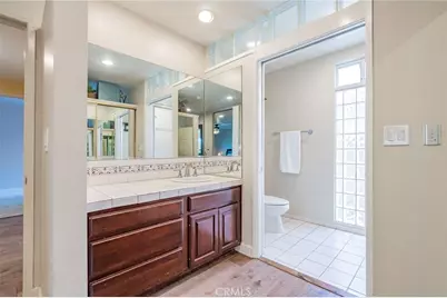 23247 Arminta St, West Hills, CA 91304 - Photo 36