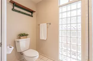 23247 Arminta St, West Hills, CA 91304 - Photo 38