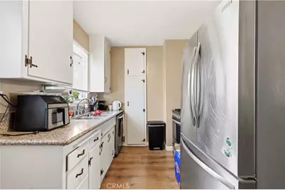 710 E Cedar, Burbank, CA 91501 - Photo 22