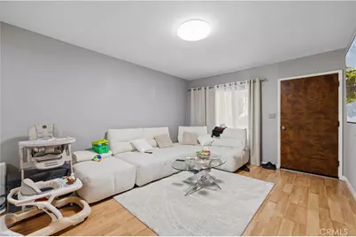 710 E Cedar, Burbank, CA 91501 - Photo 14