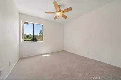 25019 Peachland Avenue #236, Newhall, CA 91321 - Photo 14