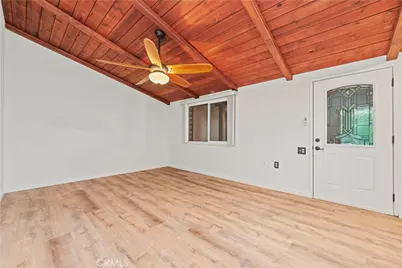19120 Avenue Of The Oaks #A, Newhall, CA 91321 - Photo 10