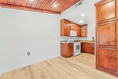19120 Avenue Of The Oaks #A, Newhall, CA 91321 - Photo 16