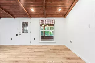 19120 Ave Of The Oaks, Newhall, CA 91321 - Photo 14