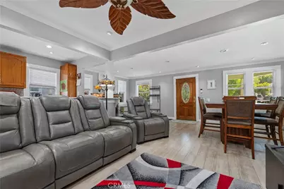 10739 Helendale, Tujunga, CA 91042 - Photo 8