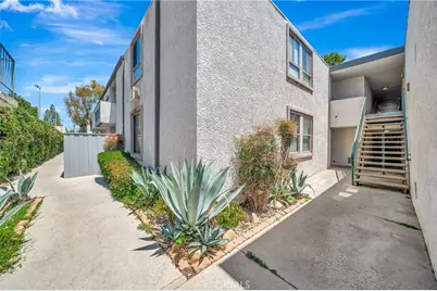 18620 Hatteras Street #247, Tarzana, CA 91356 - Photo 28