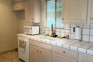 6927 Costello, Van Nuys, CA 91405 - Photo 20