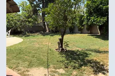 6927 Costello, Van Nuys, CA 91405 - Photo 10