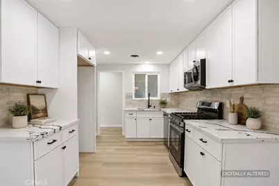 3265 N Erwin St, San Bernardino, CA 92404 - Photo 6