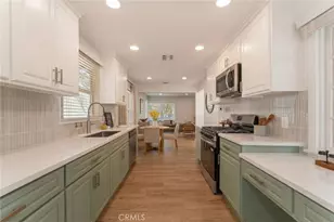 17008 Hartland St, Lake Balboa, CA 91406 - Photo 8