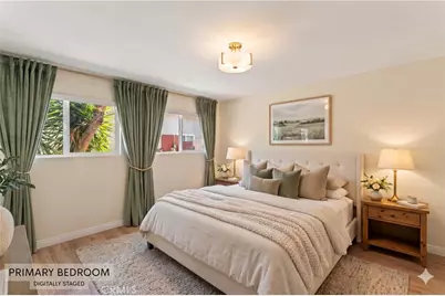 17008 Hartland St, Lake Balboa, CA 91406 - Photo 8