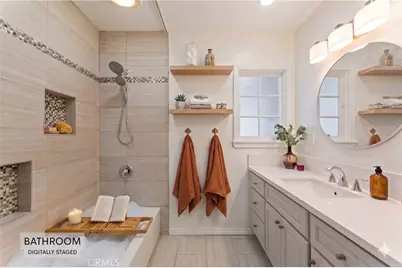 17008 Hartland St, Lake Balboa, CA 91406 - Photo 12