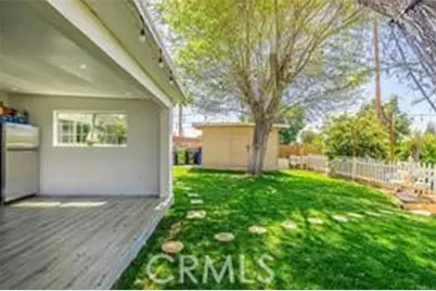 11625 Gladstone Avenue, Sylmar, CA 91342 - Photo 14