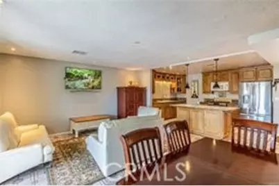 11625 Gladstone Avenue, Sylmar, CA 91342 - Photo 8