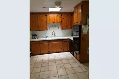 22665 Califa Street, Woodland Hills, CA 91367 - Photo 10