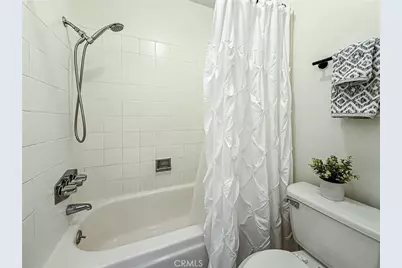 10439 Larwin, Chatsworth, CA 91311 - Photo 32