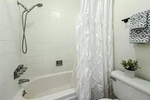 10439 Larwin, Chatsworth, CA 91311 - Photo 32