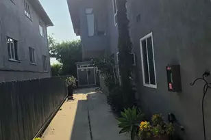 103 N Hayworth, Los Angeles, CA 90048 - Photo 4