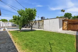 7959 Bothwell, Reseda, CA 91335 - Photo 40