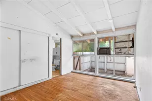 20253 Hamlin St, Winnetka, CA 91306 - Photo 10