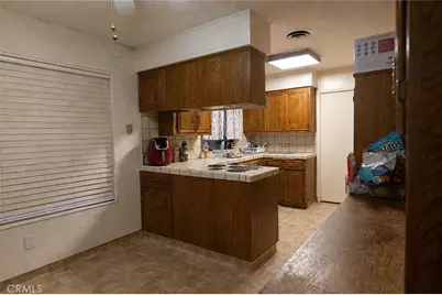 3718 Barbara Avenue, Bakersfield, CA 93309 - Photo 10