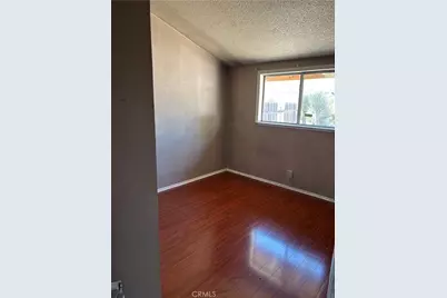 18716 Oakmoor, Canyon Country, CA 91351 - Photo 4