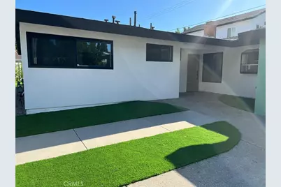23030 Dolorosa, Woodland Hills, CA 91367 - Photo 2