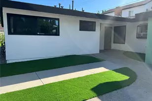 23030 Dolorosa, Woodland Hills, CA 91367 - Photo 2