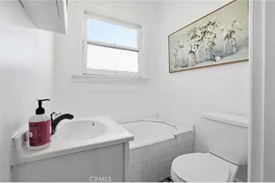 4916 W 12th, Los Angeles, CA 90019 - Photo 18
