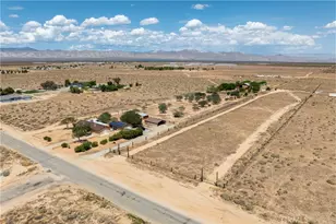 7435 Poppy, California City, CA 93505 - Photo 4