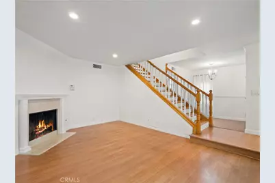 18411 Hatteras Street #138, Tarzana, CA 91356 - Photo 4