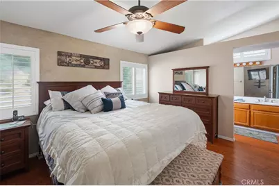 21725 Jeffers Lane, Saugus, CA 91350 - Photo 16