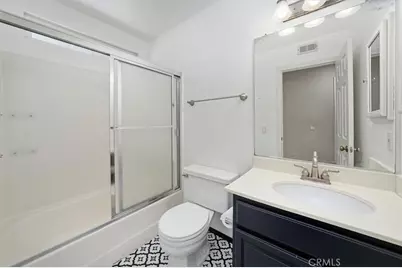 21725 Jeffers Lane, Saugus, CA 91350 - Photo 32