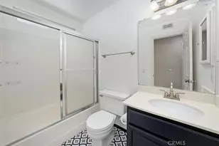 21725 Jeffers Ln, Saugus, CA 91350 - Photo 32