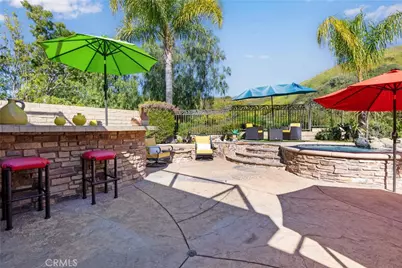 22019 Gold Canyon, Saugus, CA 91390 - Photo 32